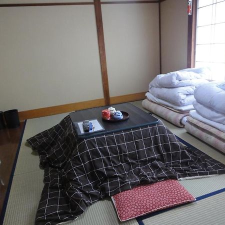האקונה Omiya Ryokan מראה חיצוני תמונה