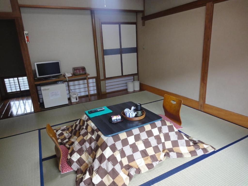 האקונה Omiya Ryokan מראה חיצוני תמונה